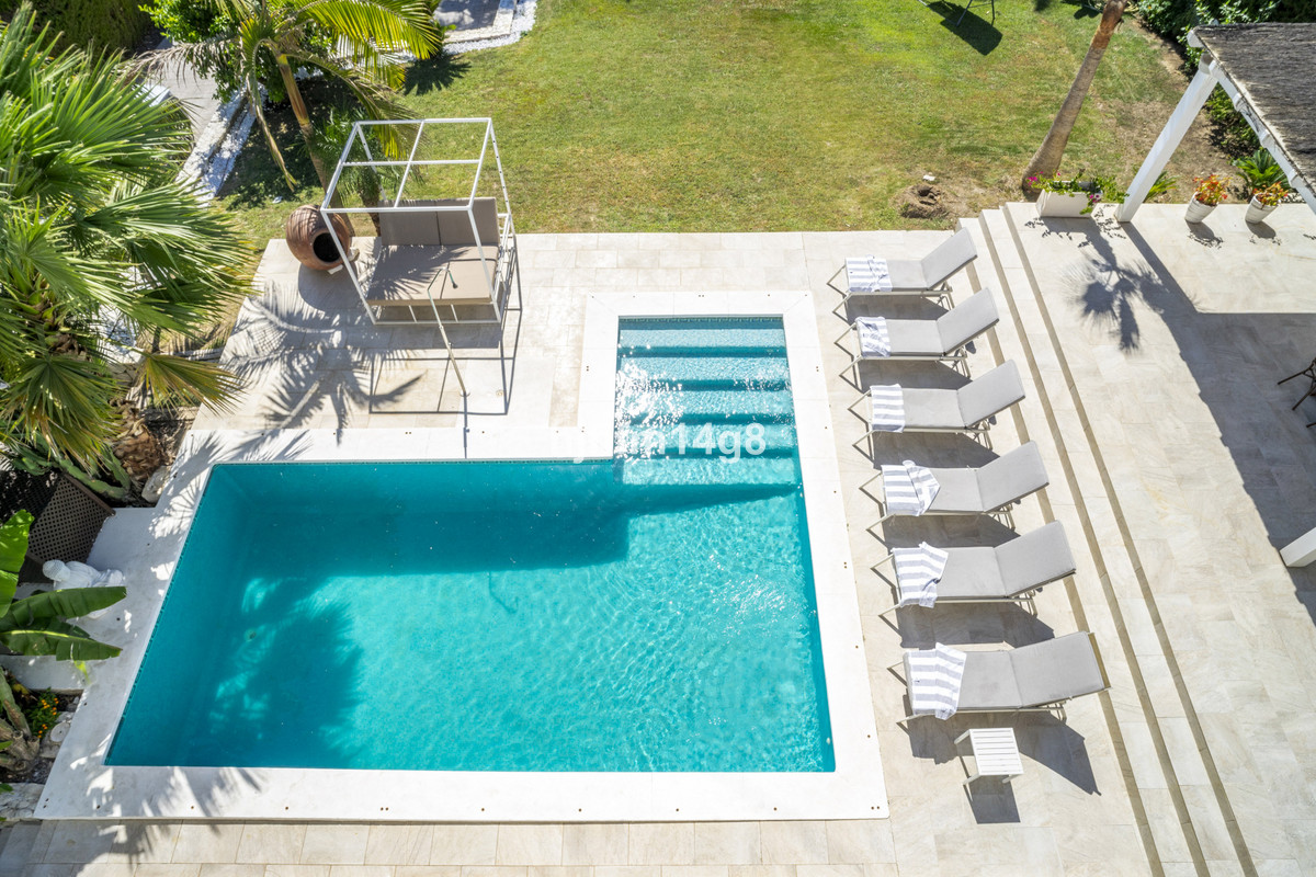Huis te koop in Nueva Andalucía | 4 slaapkamers H5143321