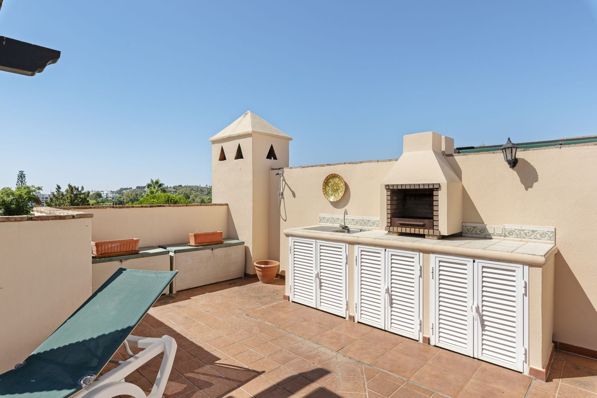 Appartement te koop in Nueva Andalucía | 3 slaapkamers H5143657