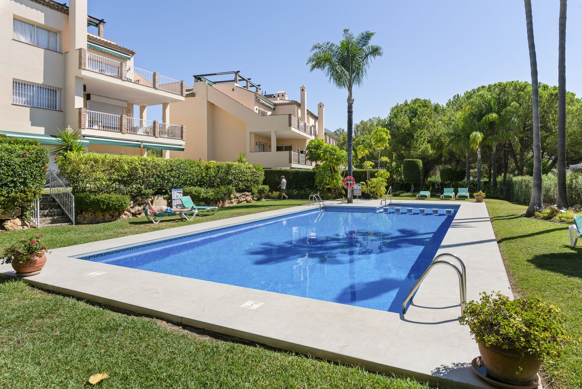Appartement te koop in Nueva Andalucía | 3 slaapkamers H5143657