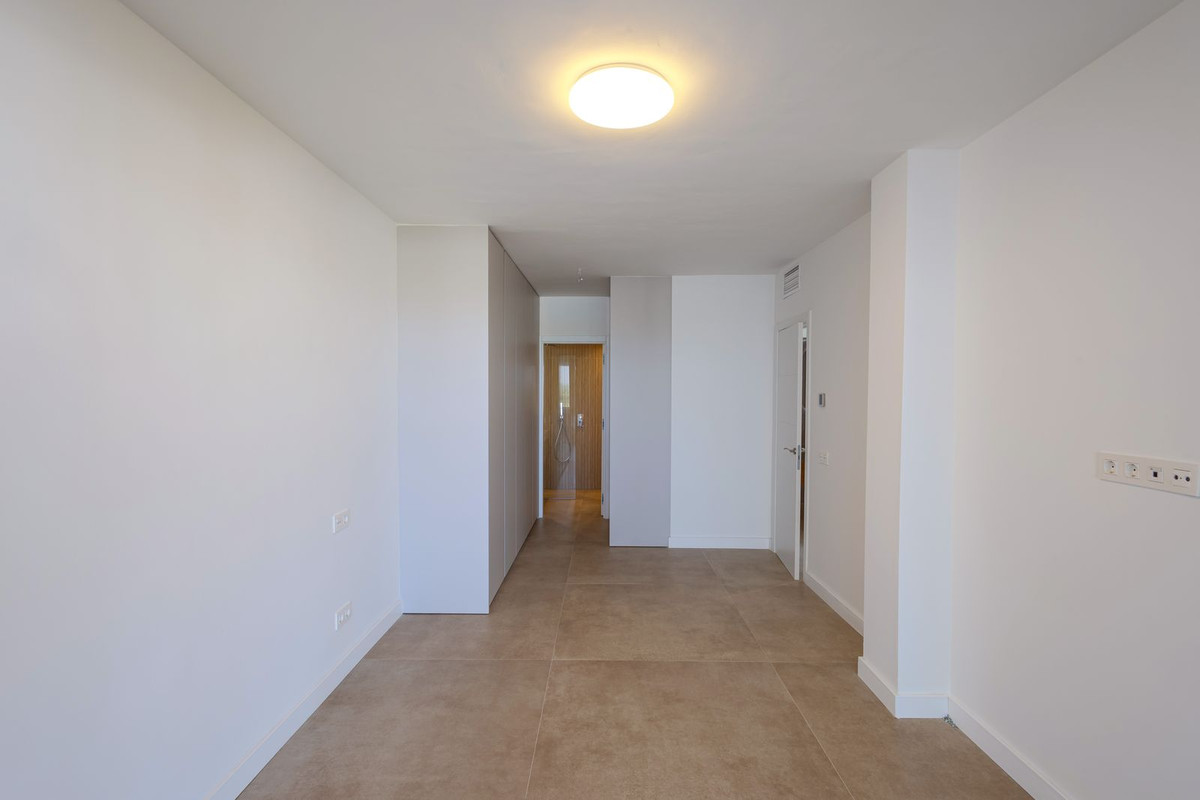 Appartement te koop in Nueva Andalucía | 2 slaapkamers H5143975
