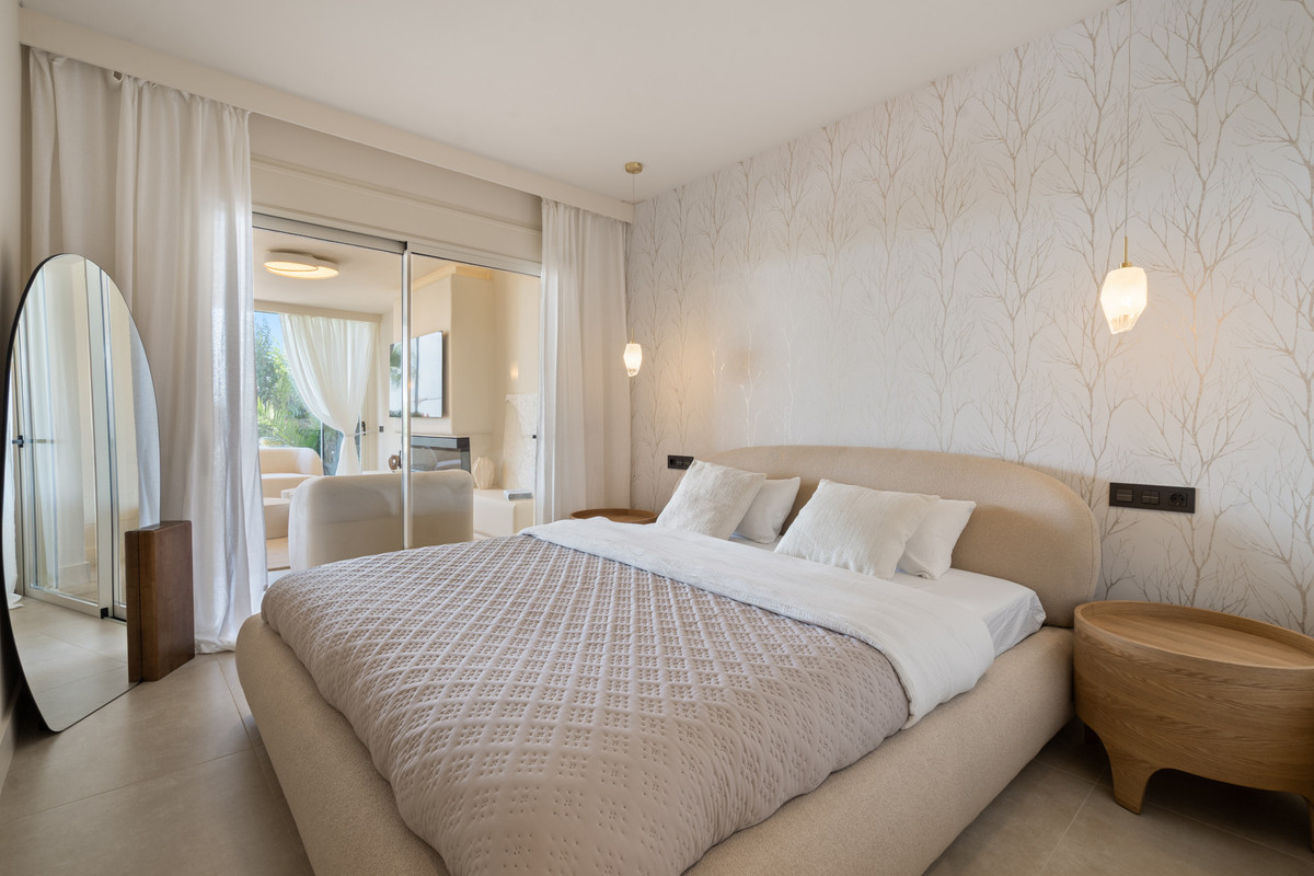 Appartement te koop in Nueva Andalucía | 3 slaapkamers H5144191