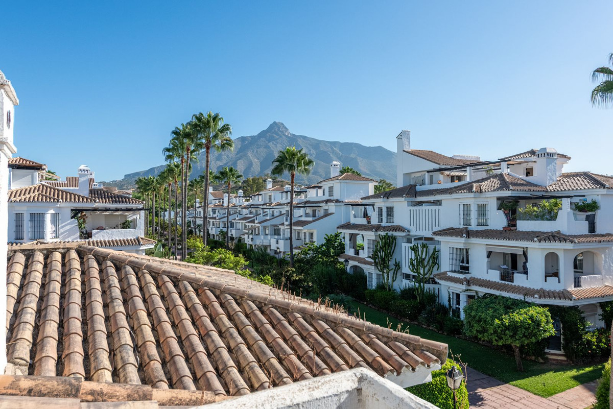 Appartement te koop in Nueva Andalucía | 3 slaapkamers H5145889