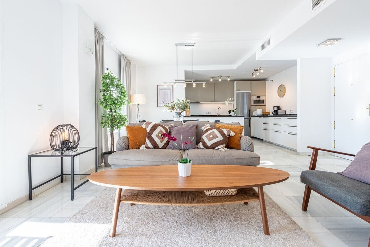 Appartement te koop in Nueva Andalucía | 3 slaapkamers H5145889