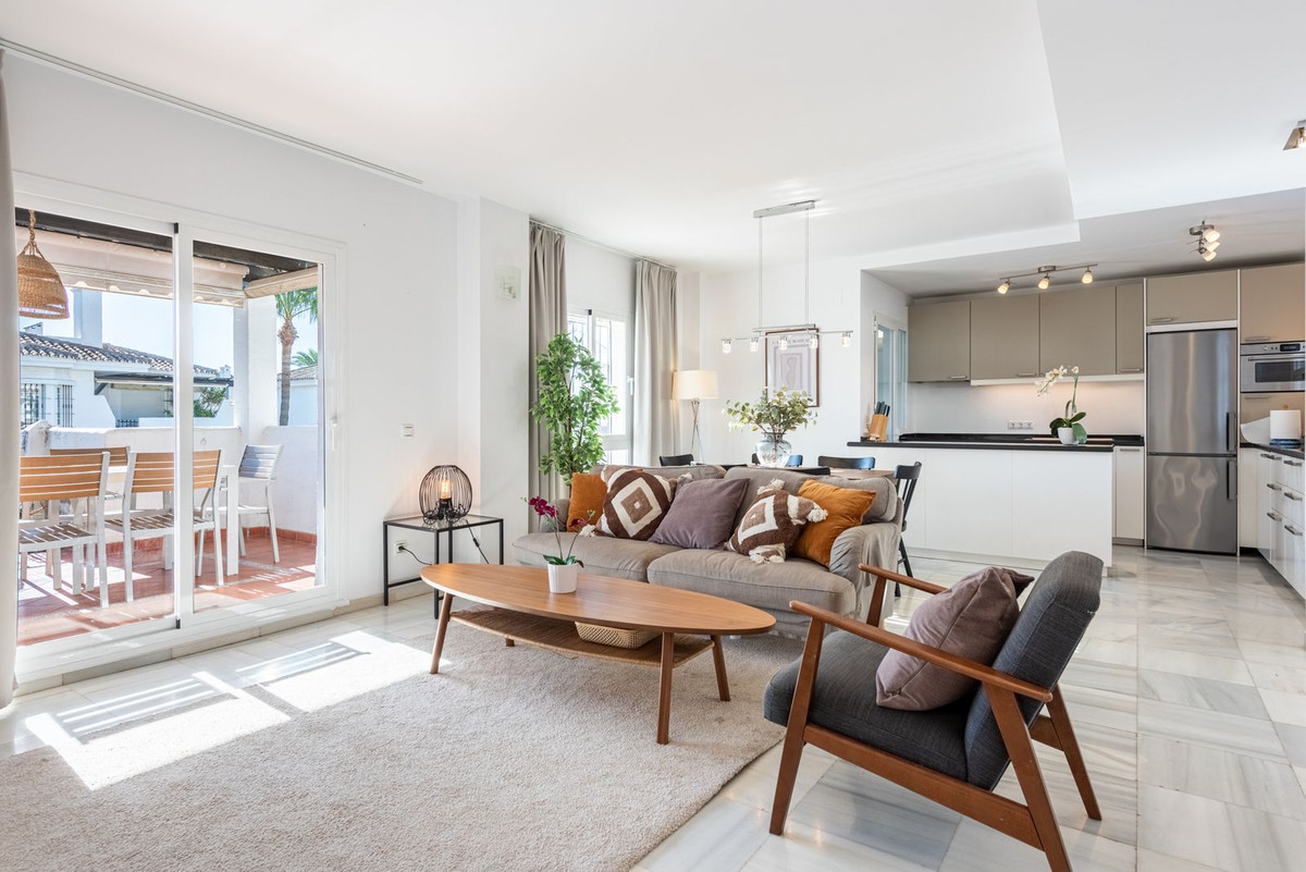 Appartement te koop in Nueva Andalucía | 3 slaapkamers H5145889