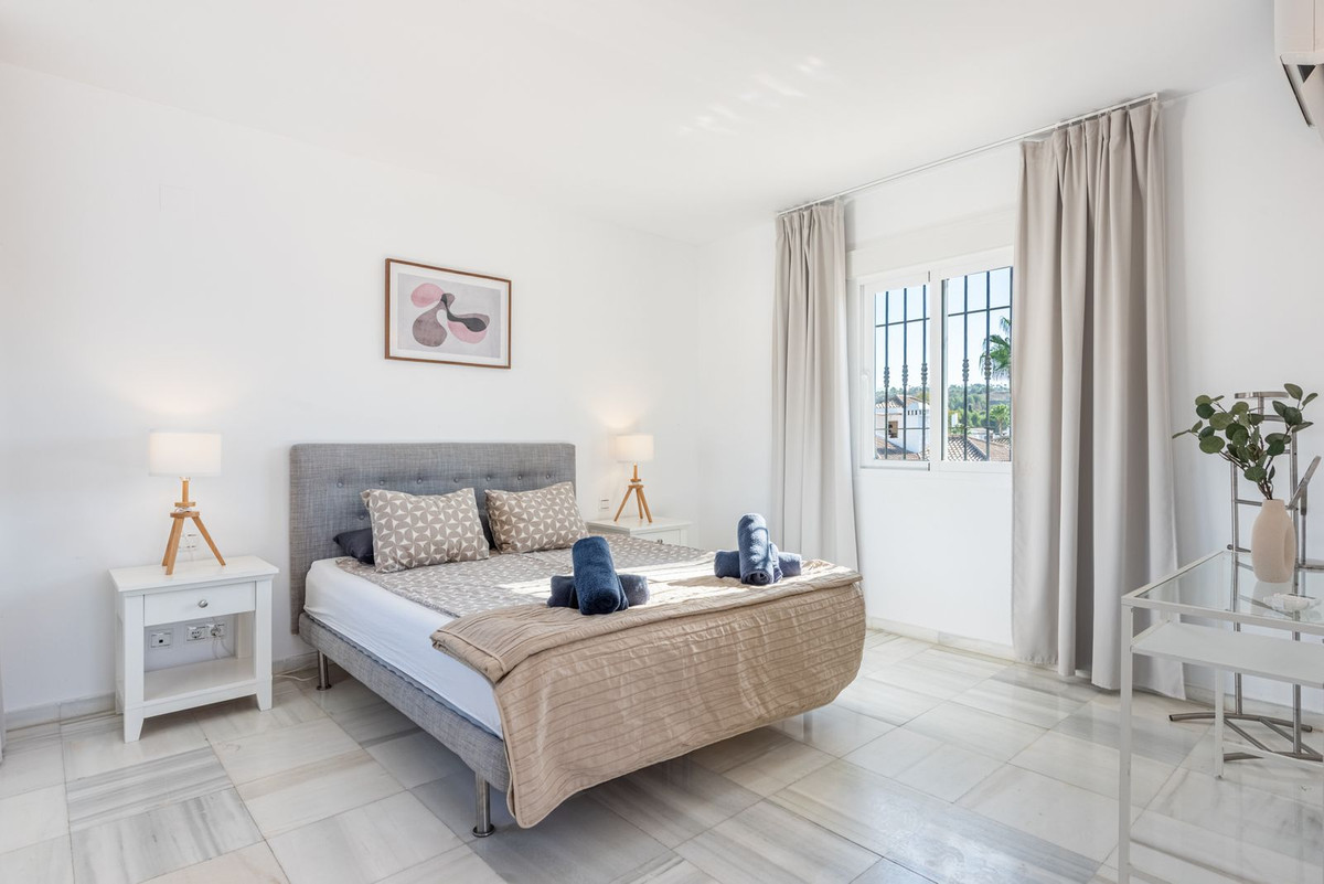 Appartement te koop in Nueva Andalucía | 3 slaapkamers H5145889