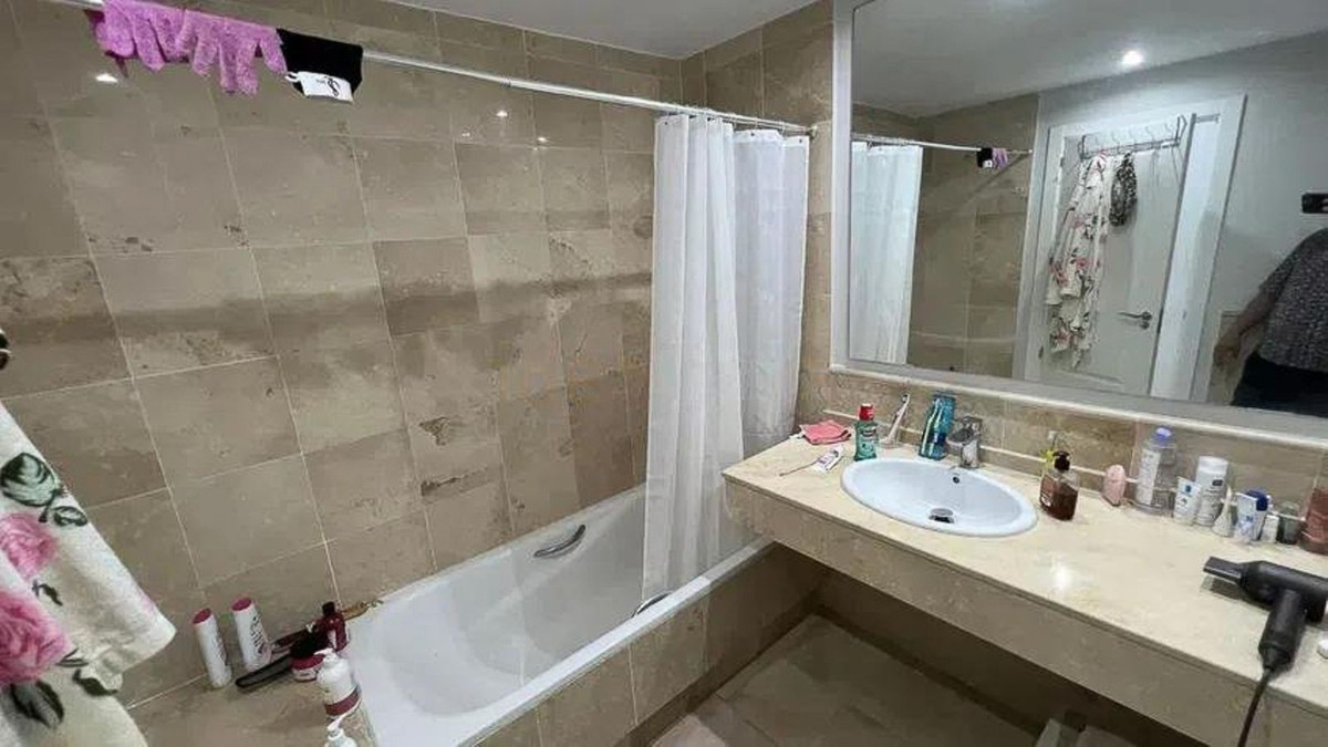 Appartement te koop in Nueva Andalucía | 2 slaapkamers H5147788