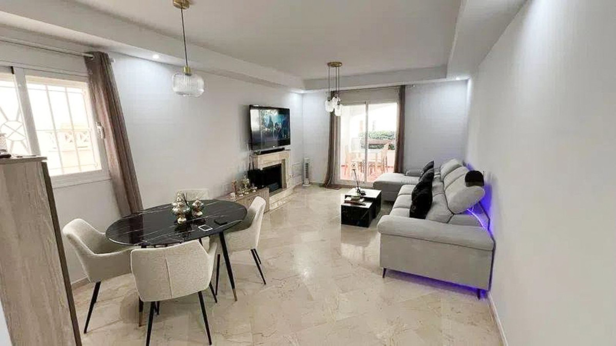 Appartement te koop in Nueva Andalucía | 2 slaapkamers H5147788