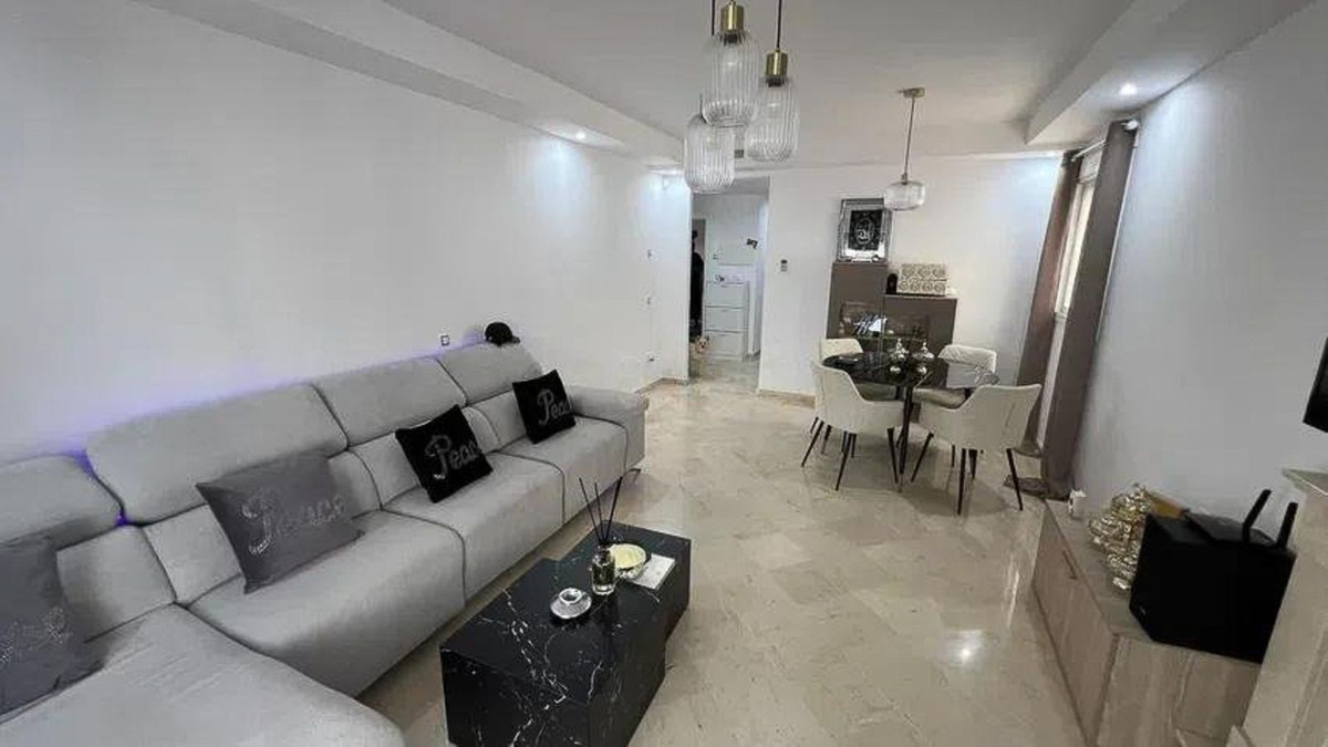 Appartement te koop in Nueva Andalucía | 2 slaapkamers H5147788
