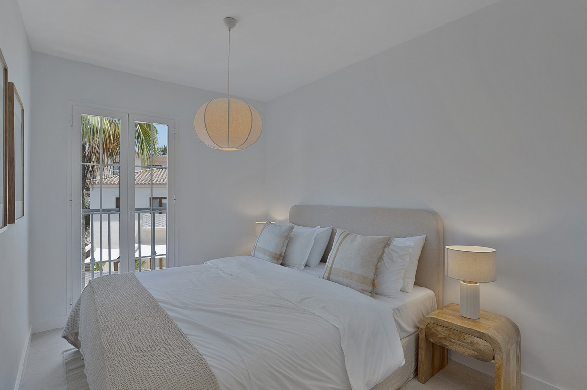 Appartement te koop in Nueva Andalucía | 3 slaapkamers H5148304