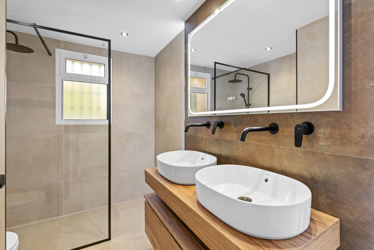 Property main view 30