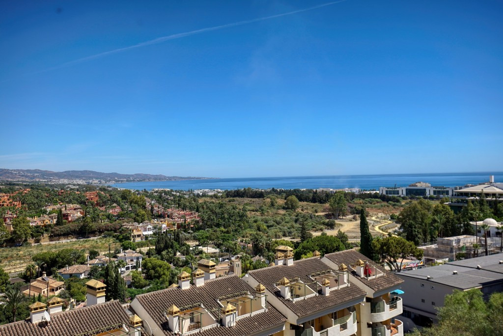 Appartement te koop in Nueva Andalucía | 2 slaapkamers H5150431