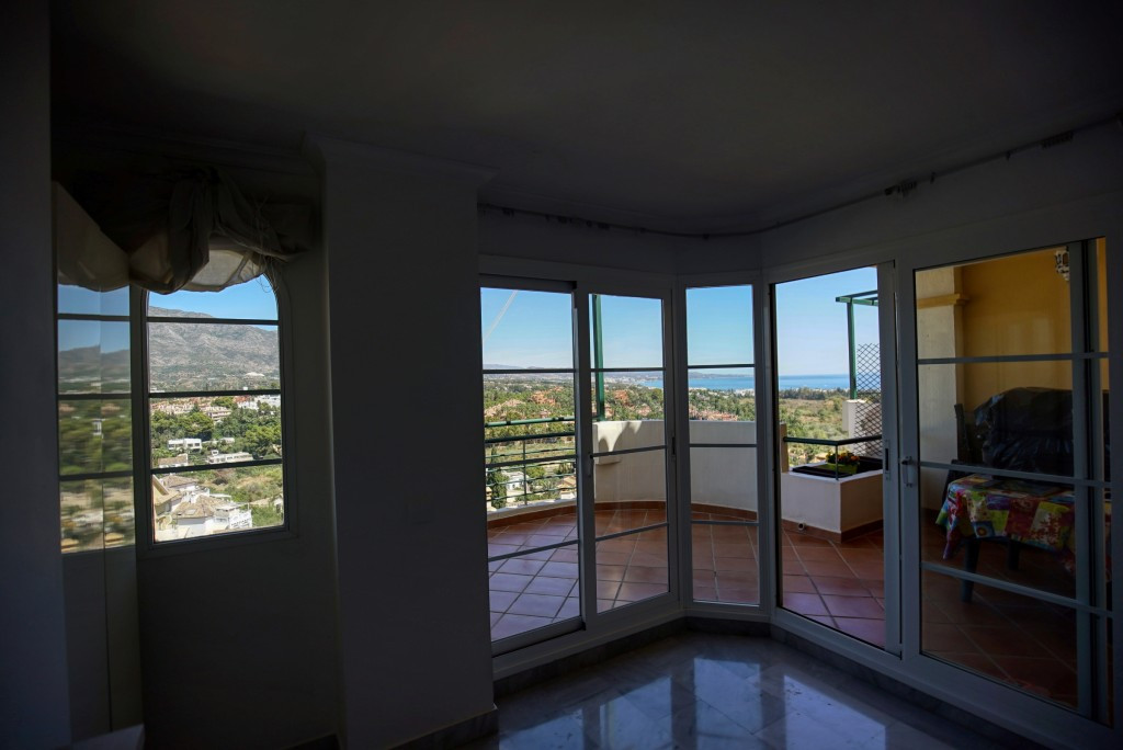 Appartement te koop in Nueva Andalucía | 2 slaapkamers H5150431