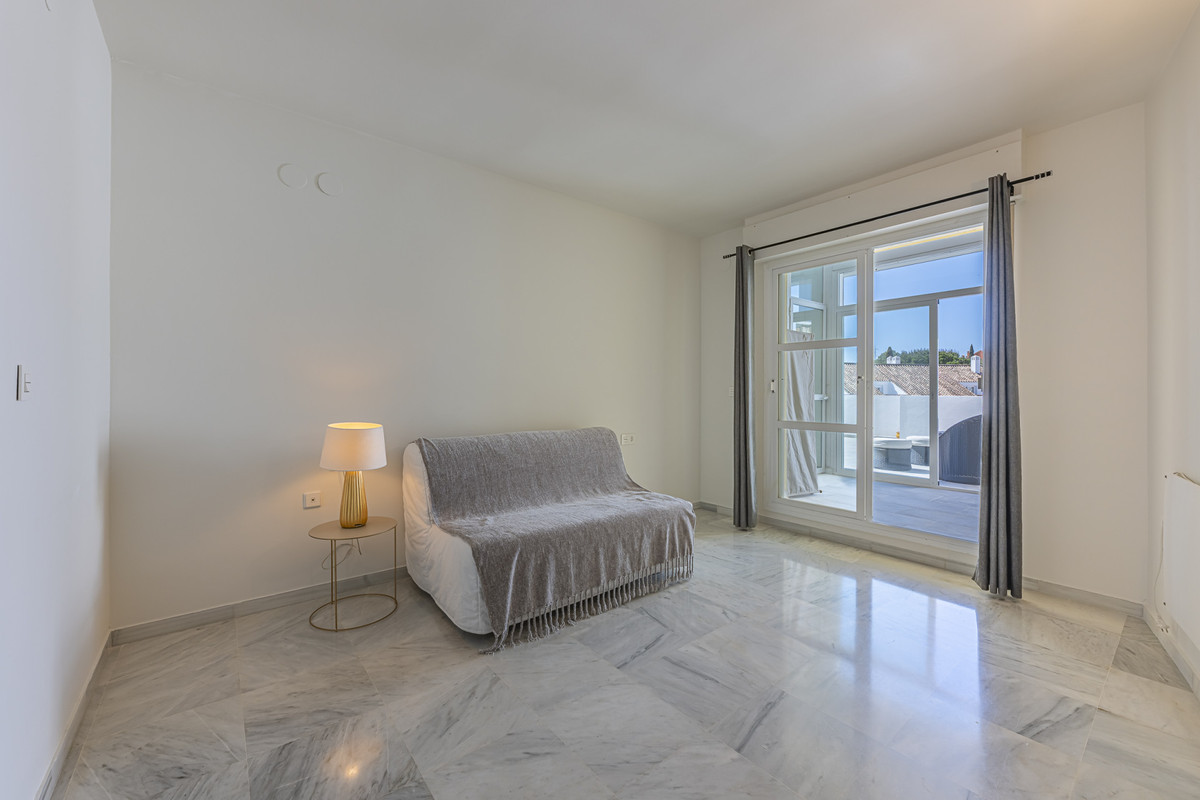 Appartement te koop in Nueva Andalucía | 2 slaapkamers H5150794