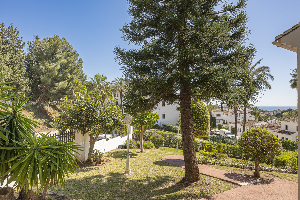 Appartement te koop in Nueva Andalucía | 2 slaapkamers H5150794
