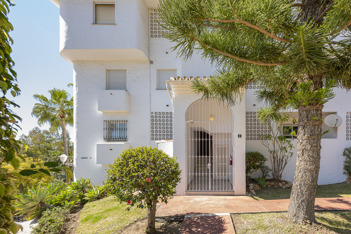 Appartement te koop in Nueva Andalucía | 2 slaapkamers H5150794