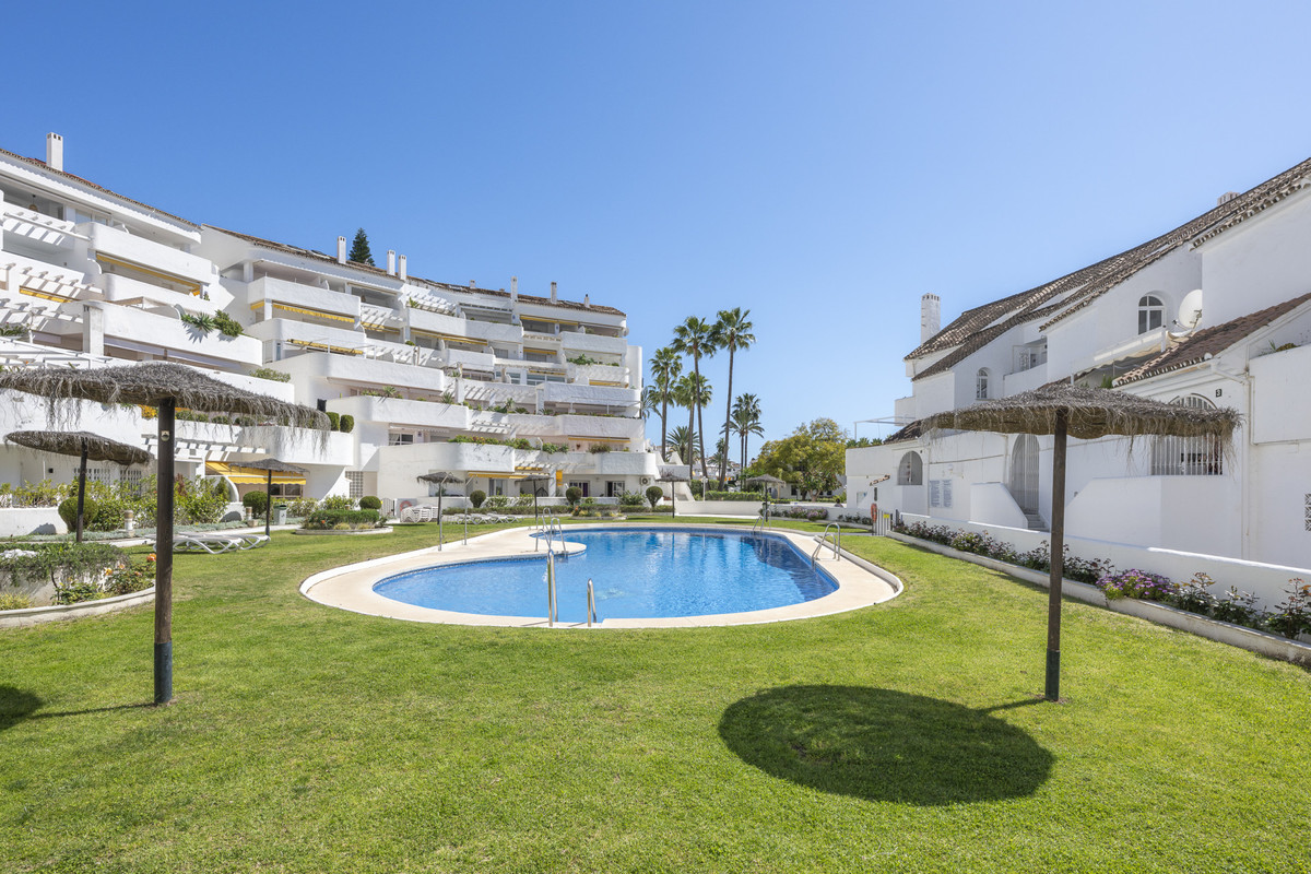 Appartement te koop in Nueva Andalucía | 2 slaapkamers H5150794
