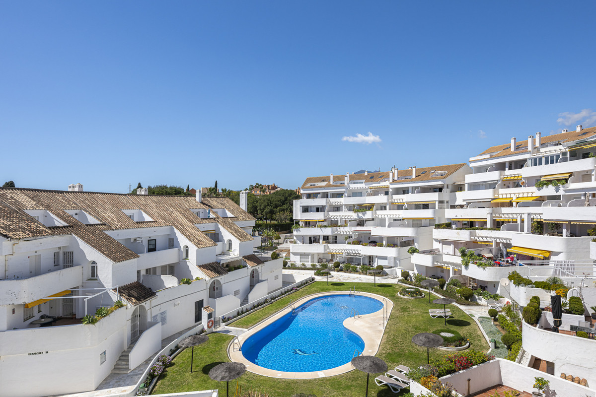 Appartement te koop in Nueva Andalucía | 2 slaapkamers H5150794