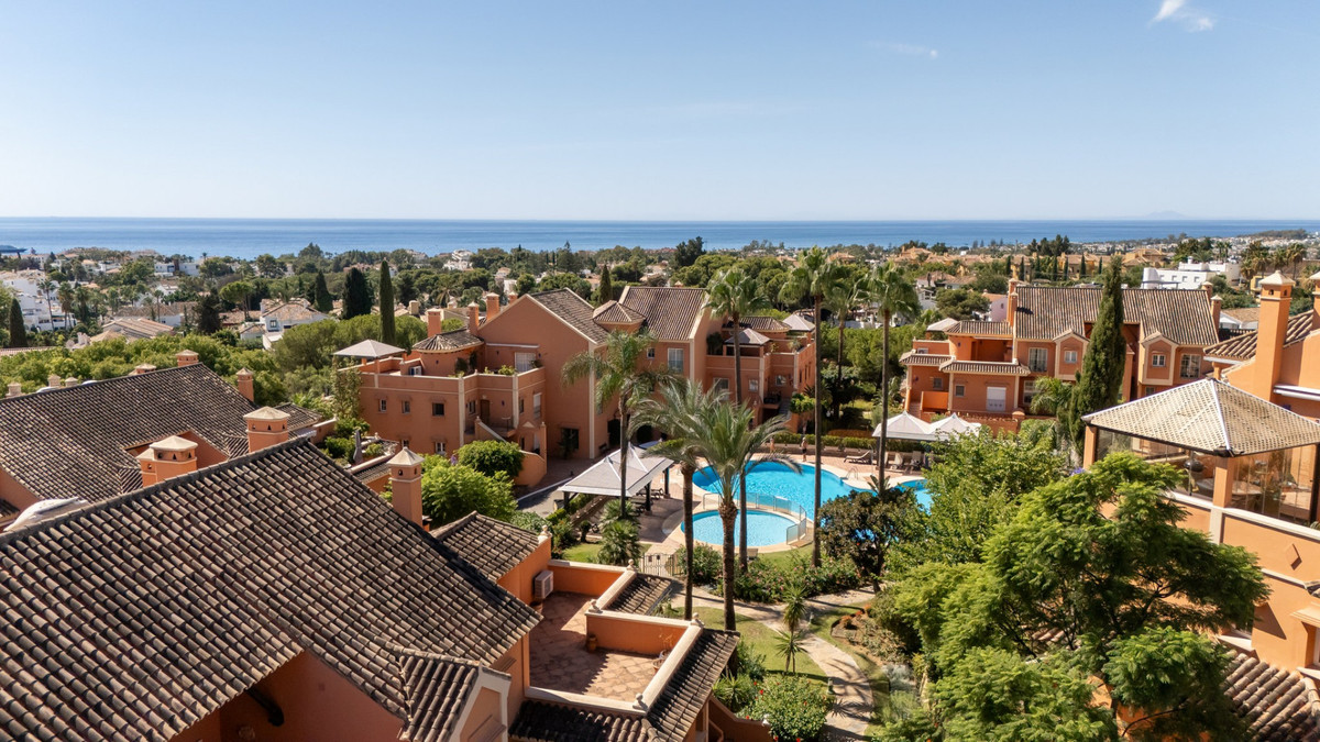 Appartement te koop in Nueva Andalucía | 2 slaapkamers H5152282