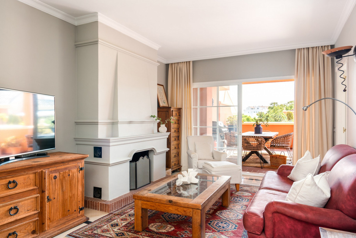 Appartement te koop in Nueva Andalucía | 2 slaapkamers H5152282