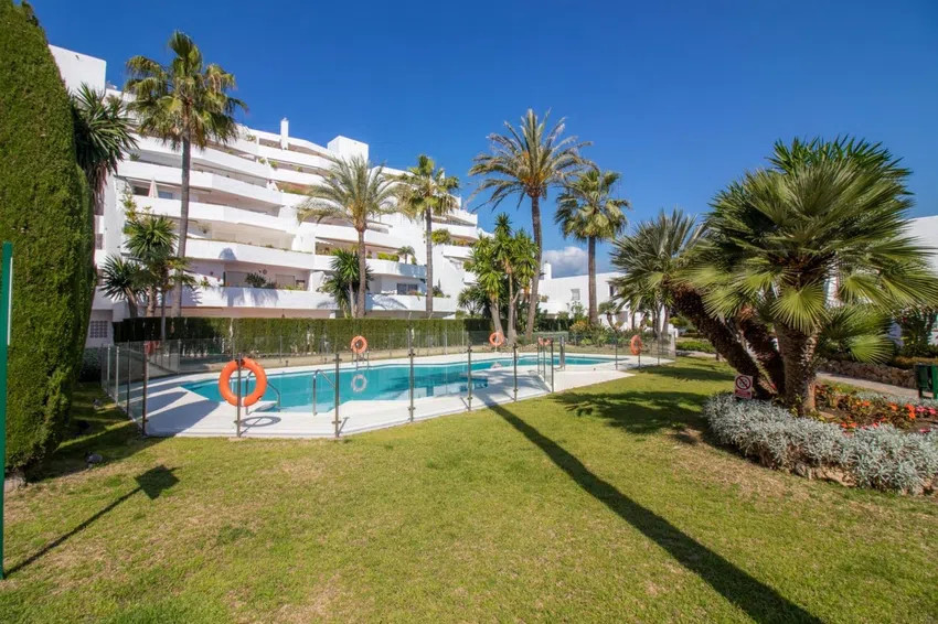 Appartement te koop in Nueva Andalucía | 3 slaapkamers H5153167