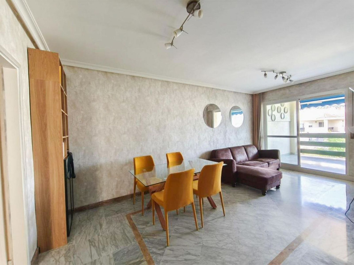 Appartement te koop in Nueva Andalucía | 2 slaapkamers H5153545