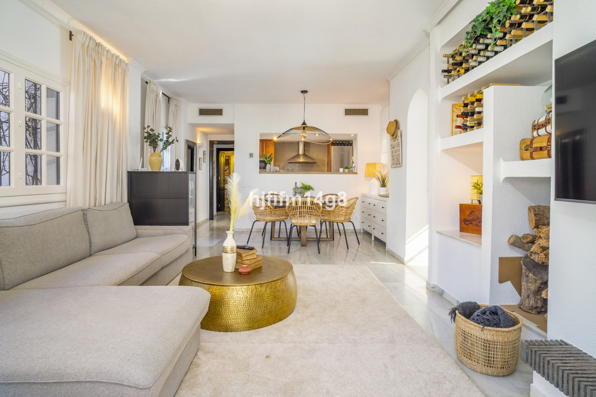 Appartement te koop in Nueva Andalucía | 2 slaapkamers H5153557