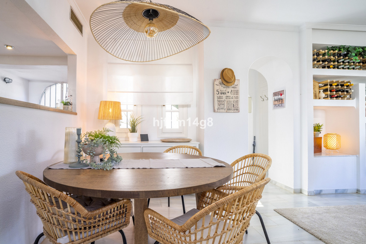 Appartement te koop in Nueva Andalucía | 2 slaapkamers H5153557