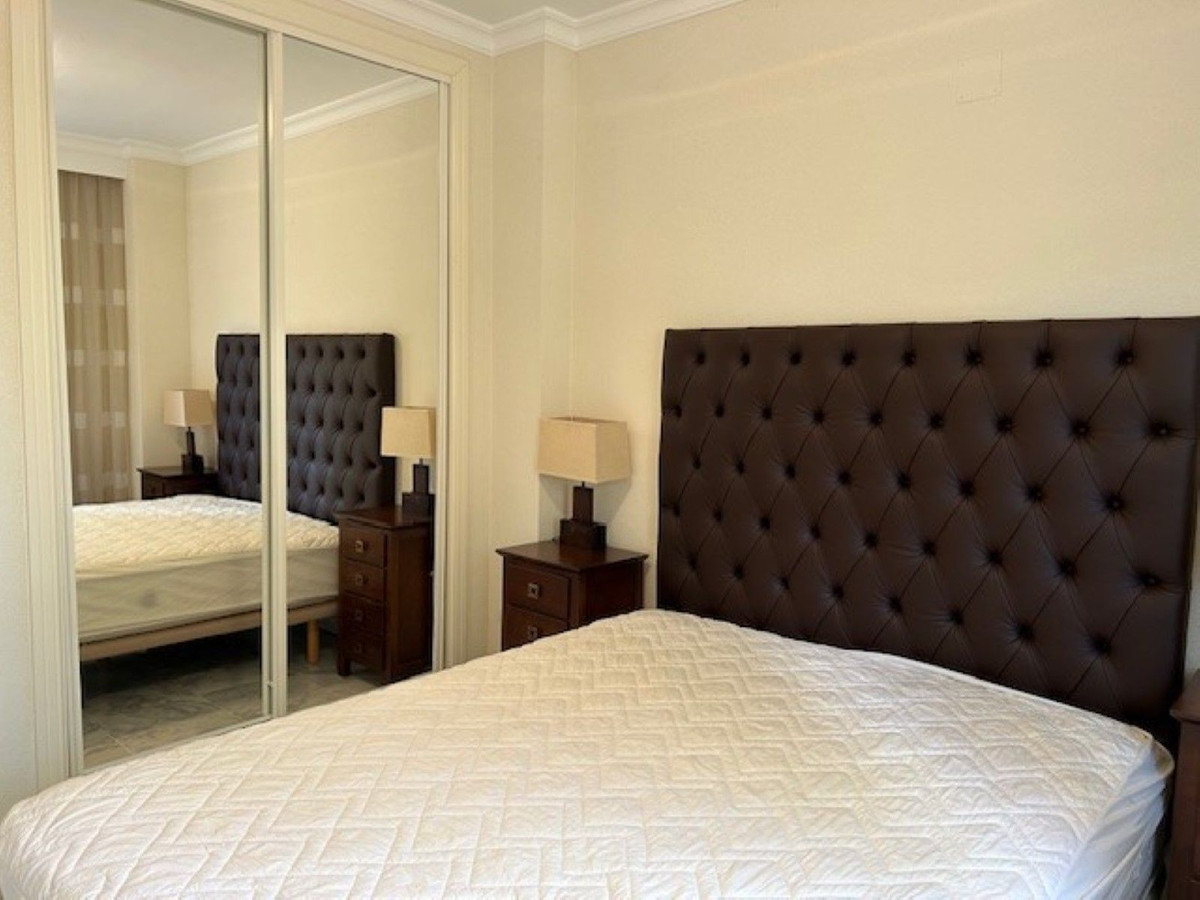 Appartement te koop in Nueva Andalucía | 3 slaapkamers H5154850