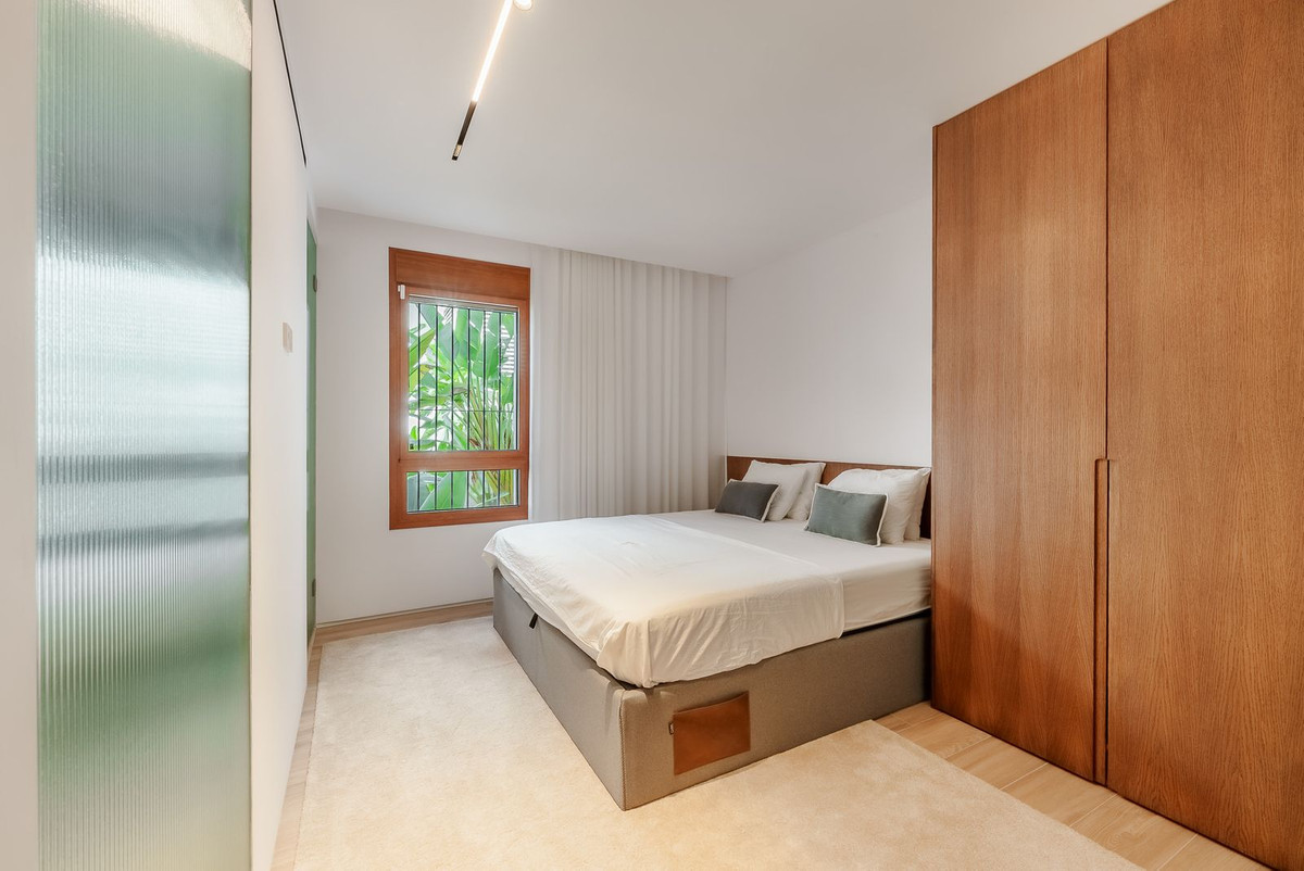 Appartement te koop in Nueva Andalucía | 4 slaapkamers H5155126