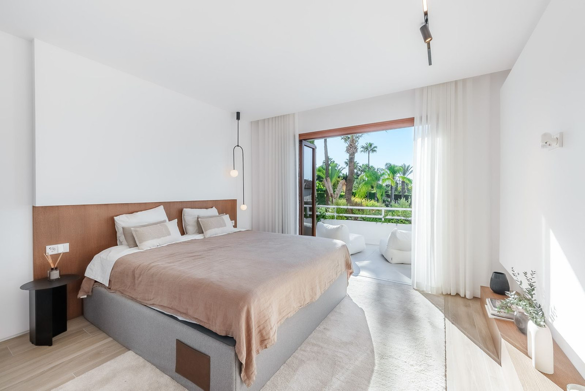 Appartement te koop in Nueva Andalucía | 4 slaapkamers H5155126
