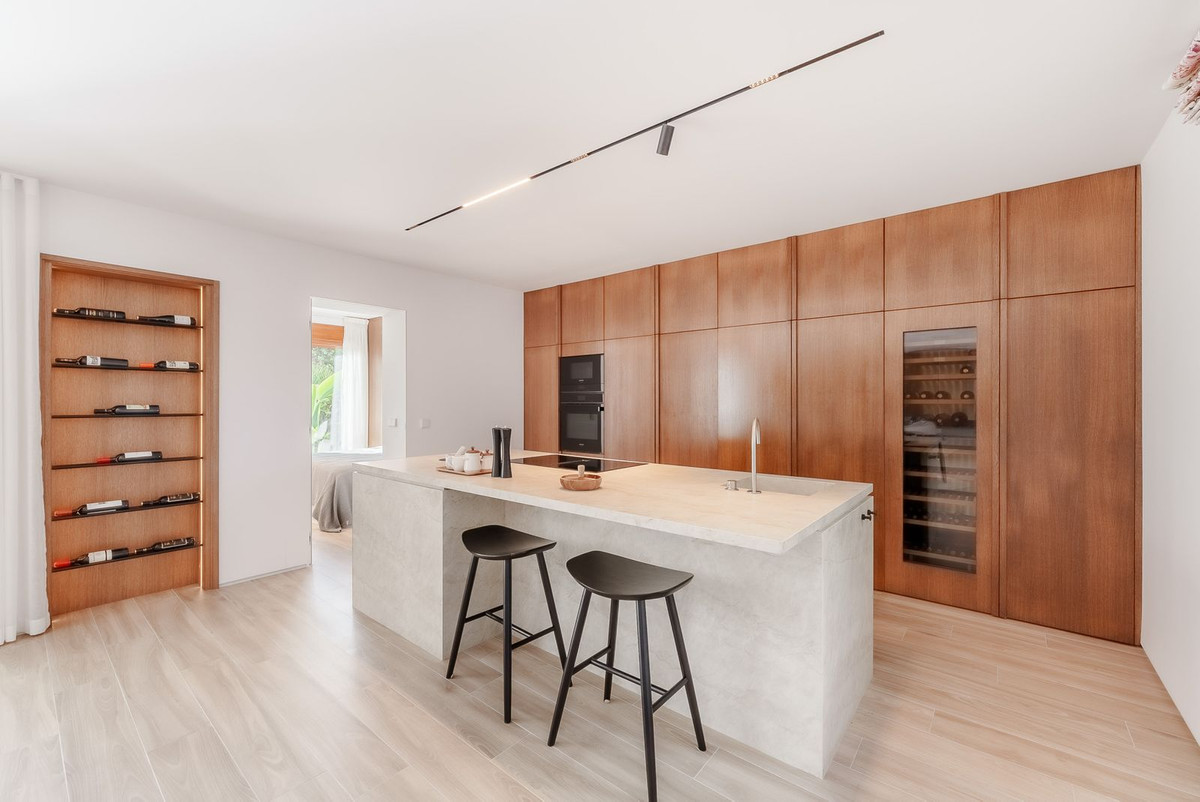 Appartement te koop in Nueva Andalucía | 4 slaapkamers H5155126