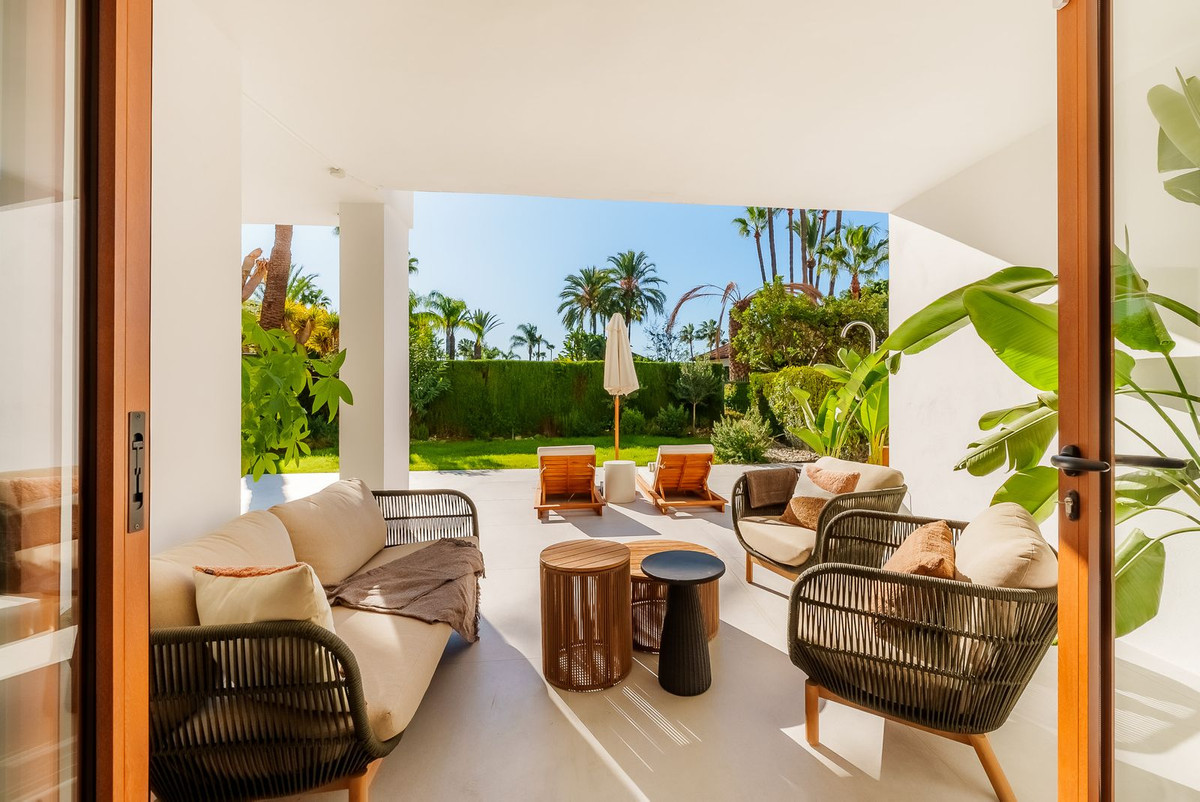Appartement te koop in Nueva Andalucía | 4 slaapkamers H5155126