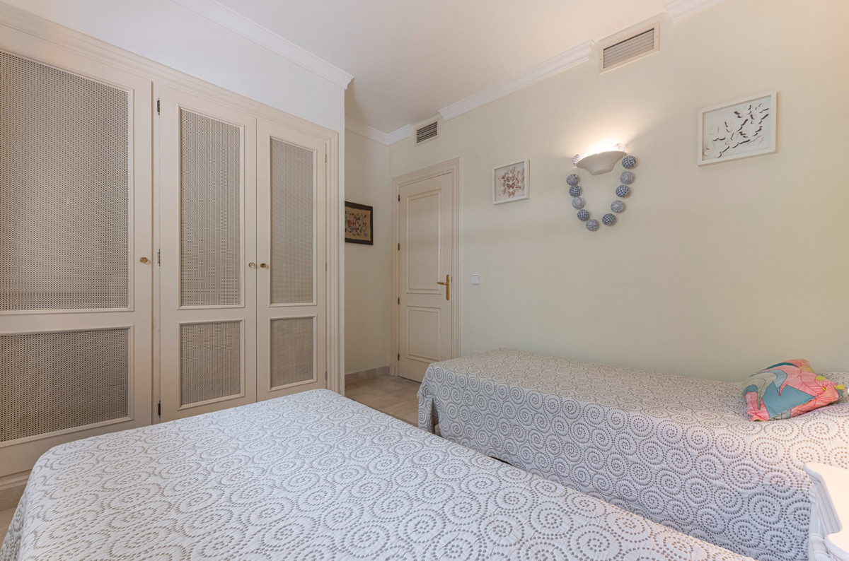 Appartement te koop in Nueva Andalucía | 2 slaapkamers H5155369
