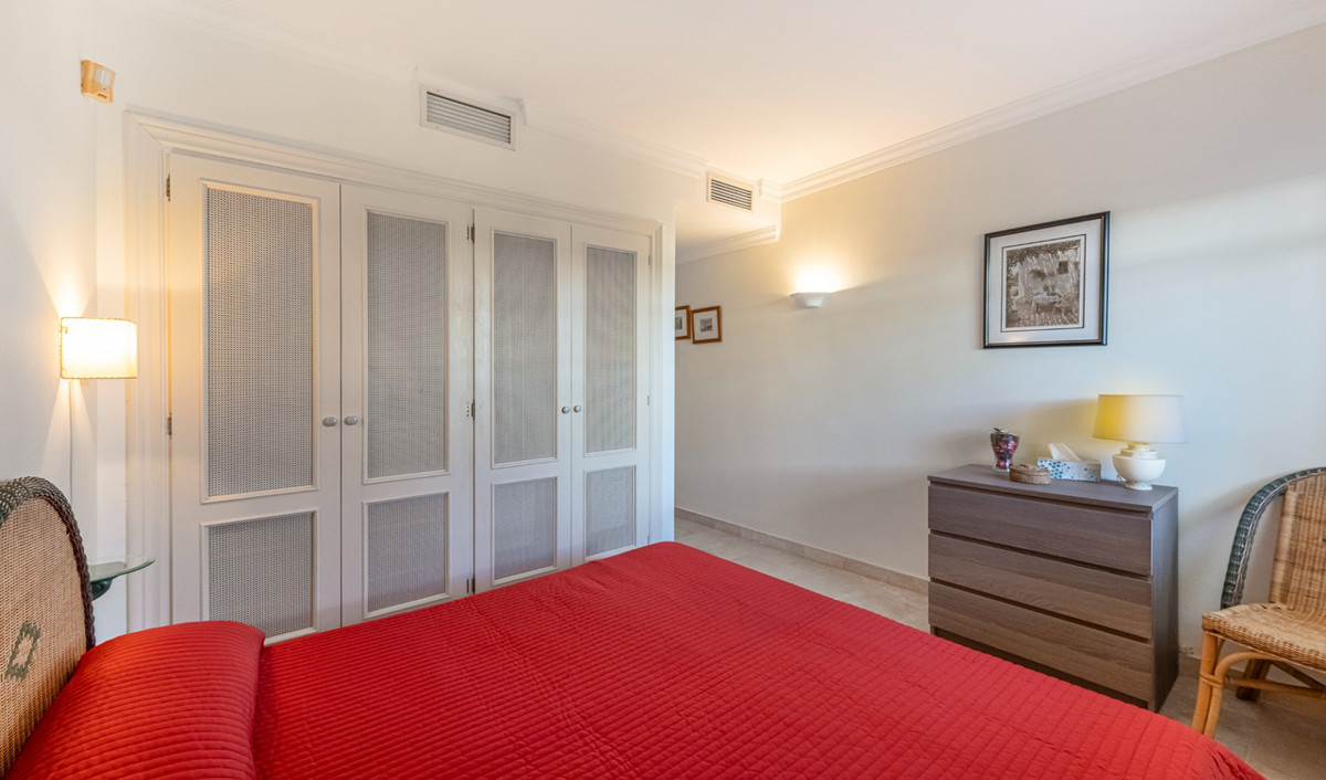 Appartement te koop in Nueva Andalucía | 2 slaapkamers H5155369