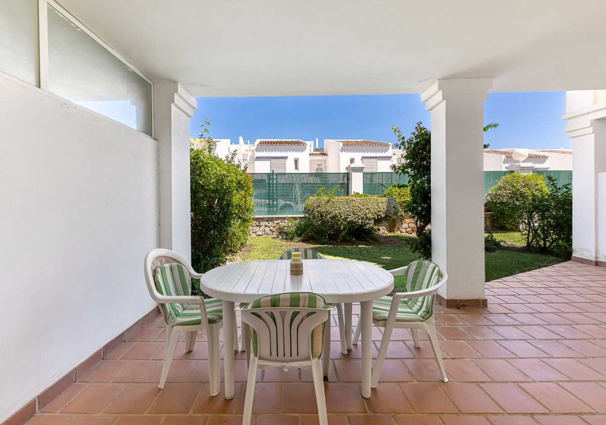 Appartement te koop in Nueva Andalucía | 2 slaapkamers H5155369