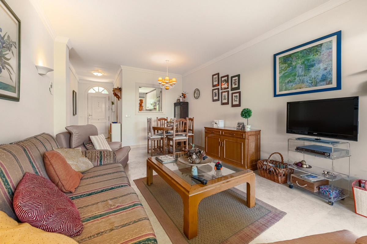 Appartement te koop in Nueva Andalucía | 2 slaapkamers H5155369