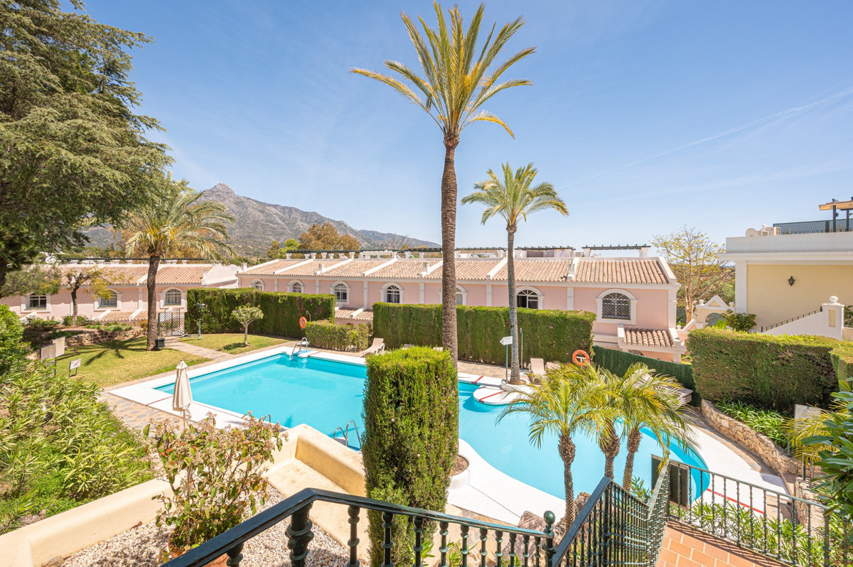Appartement te koop in Nueva Andalucía | 2 slaapkamers H5155369