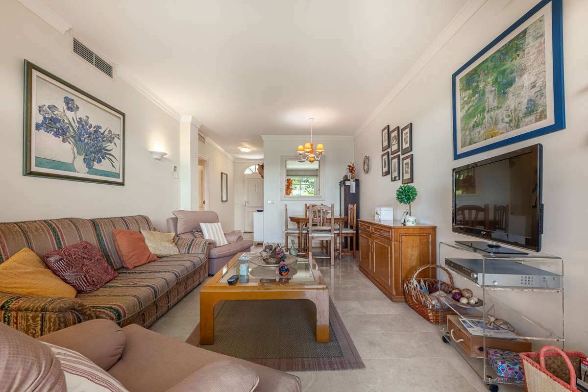 Appartement te koop in Nueva Andalucía | 2 slaapkamers H5155369