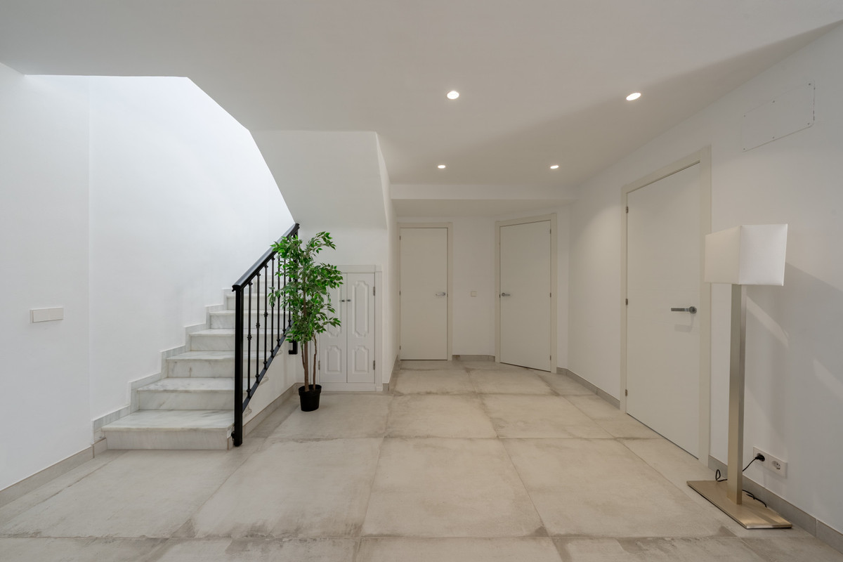 Appartement te koop in Nueva Andalucía | 3 slaapkamers H5155405
