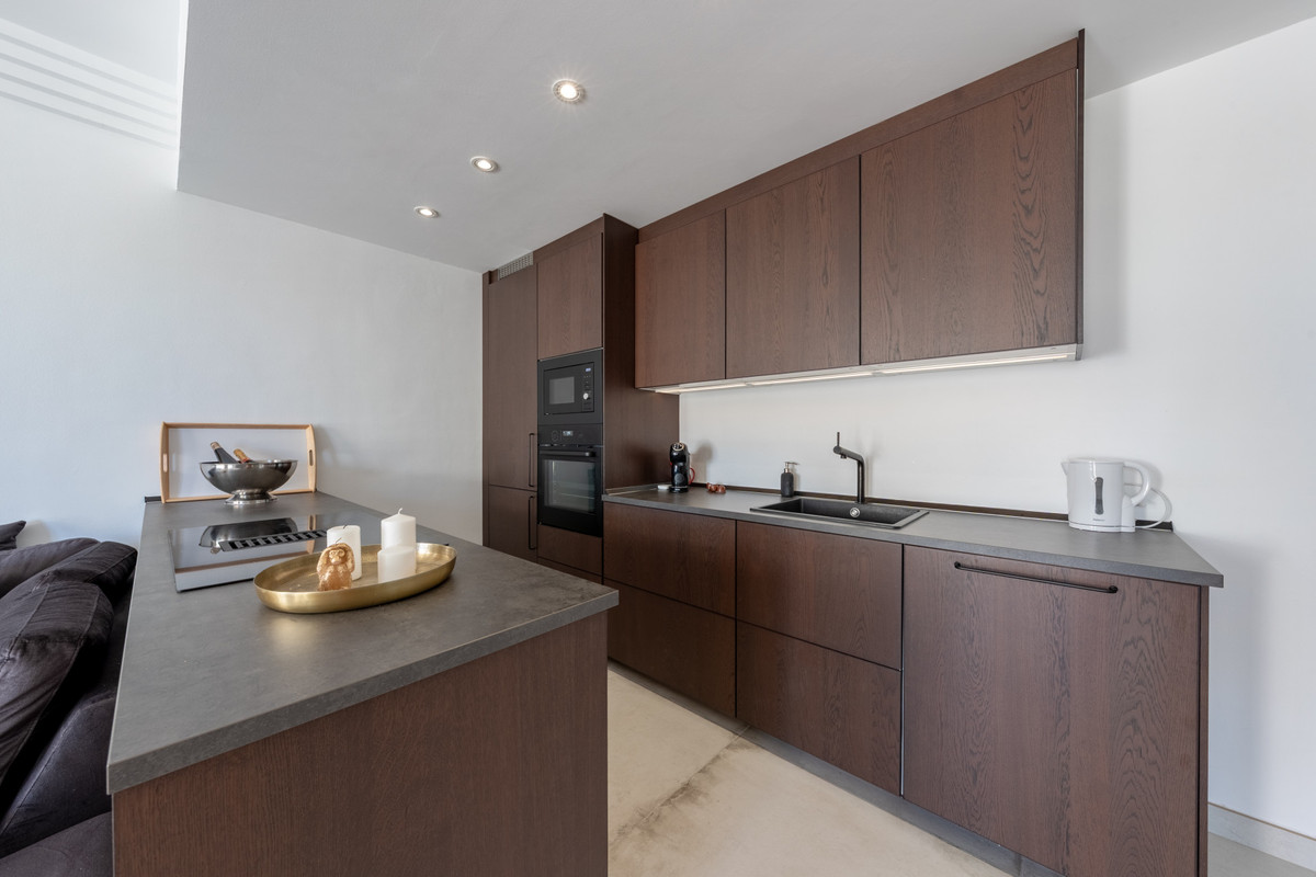 Appartement te koop in Nueva Andalucía | 3 slaapkamers H5155405