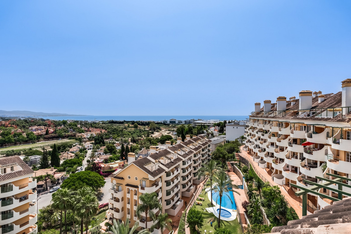 Appartement te koop in Nueva Andalucía | 2 slaapkamers H5155711