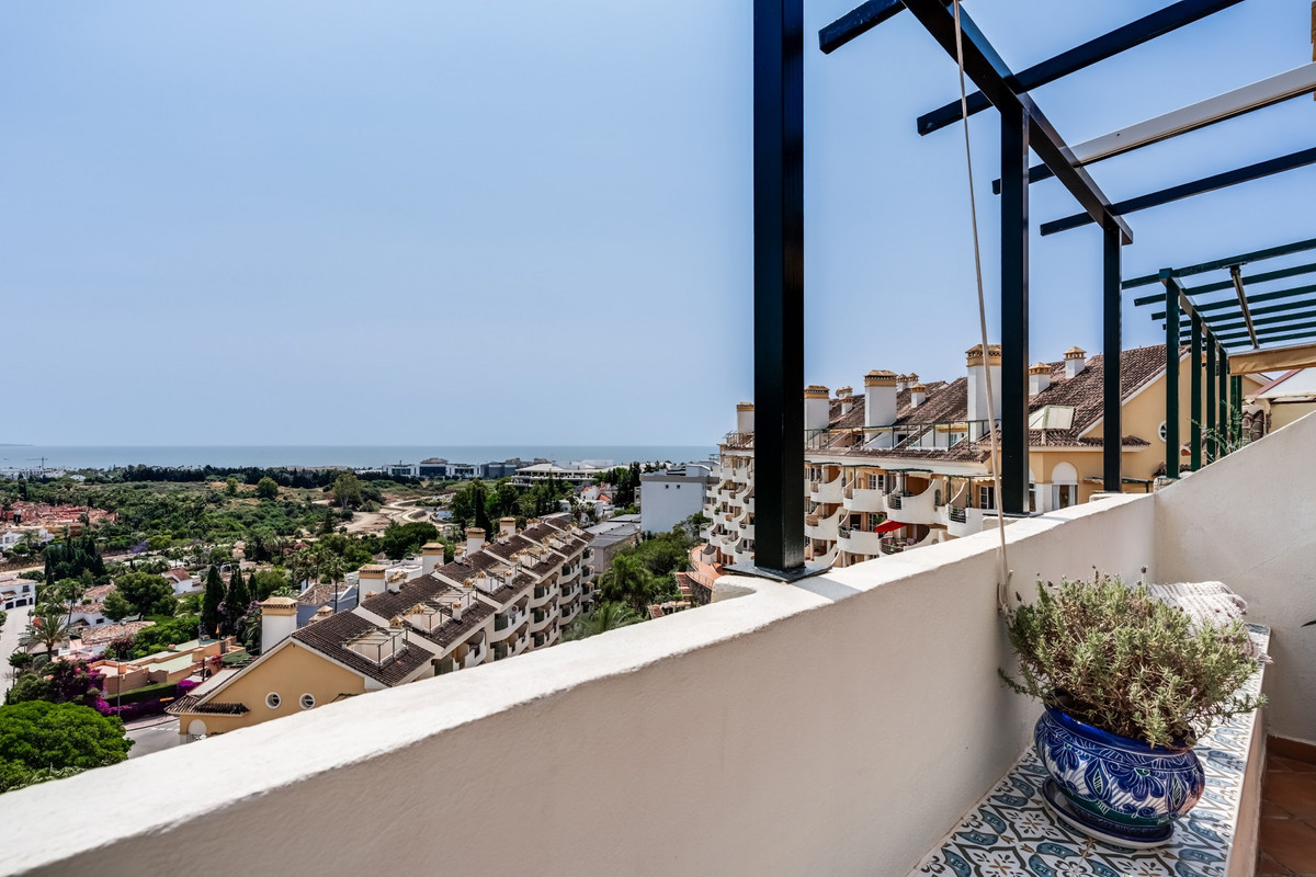 Appartement te koop in Nueva Andalucía | 2 slaapkamers H5155711