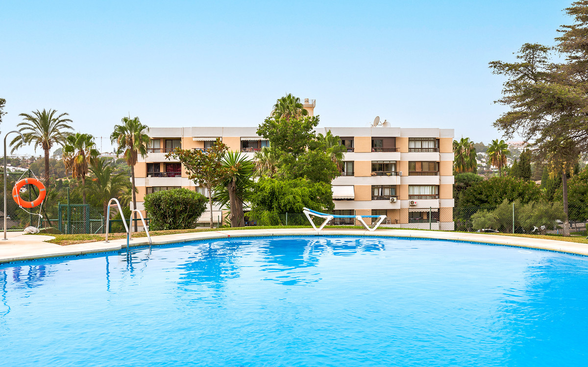 Appartement te koop in Nueva Andalucía | 1 slaapkamers H5157586