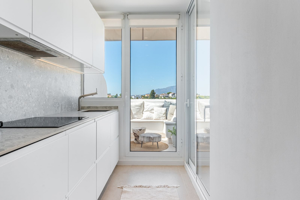 Appartement te koop in Nueva Andalucía | 3 slaapkamers H5158765