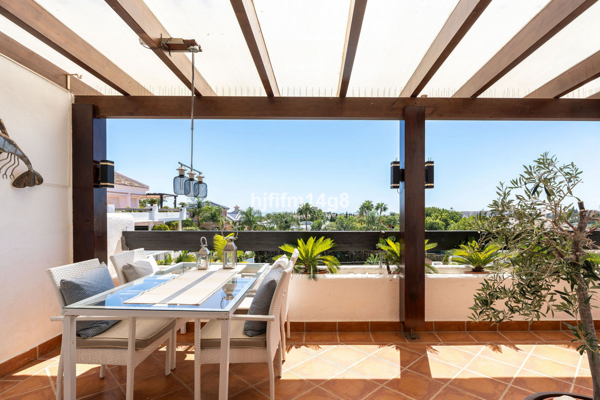 Appartement te koop in Nueva Andalucía | 3 slaapkamers H5158996