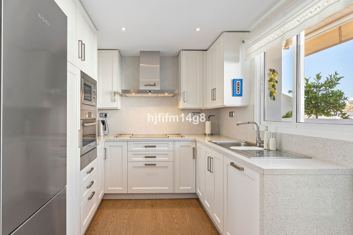 Appartement te koop in Nueva Andalucía | 3 slaapkamers H5158996