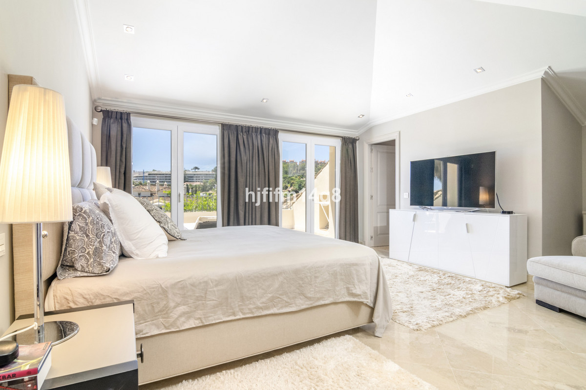 Appartement te koop in Nueva Andalucía | 3 slaapkamers H5159743