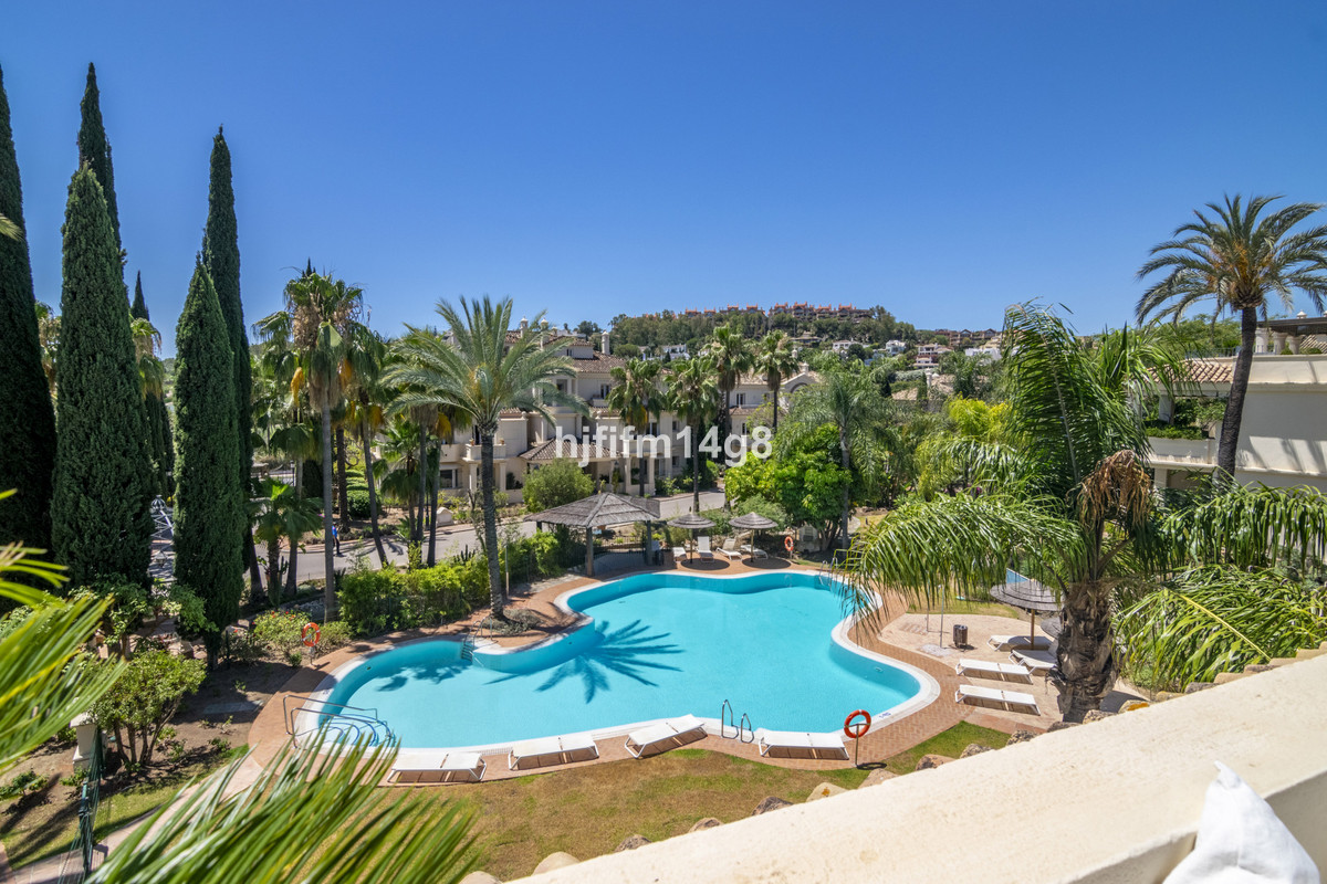Appartement te koop in Nueva Andalucía | 3 slaapkamers H5159743