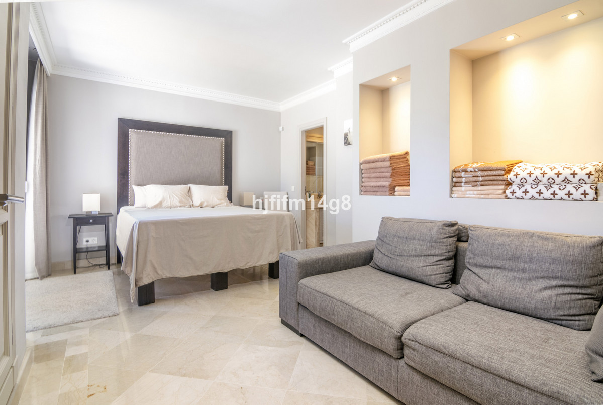 Appartement te koop in Nueva Andalucía | 3 slaapkamers H5159743