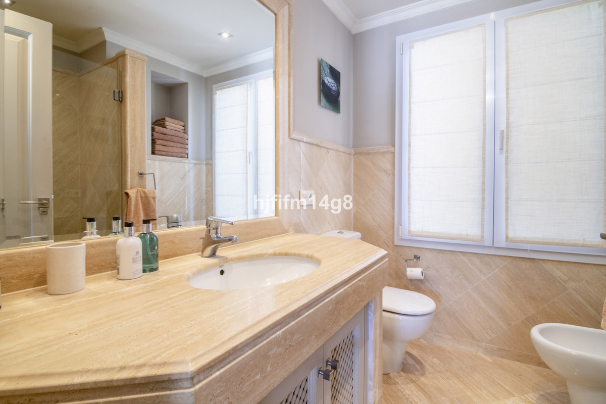 Appartement te koop in Nueva Andalucía | 3 slaapkamers H5159743